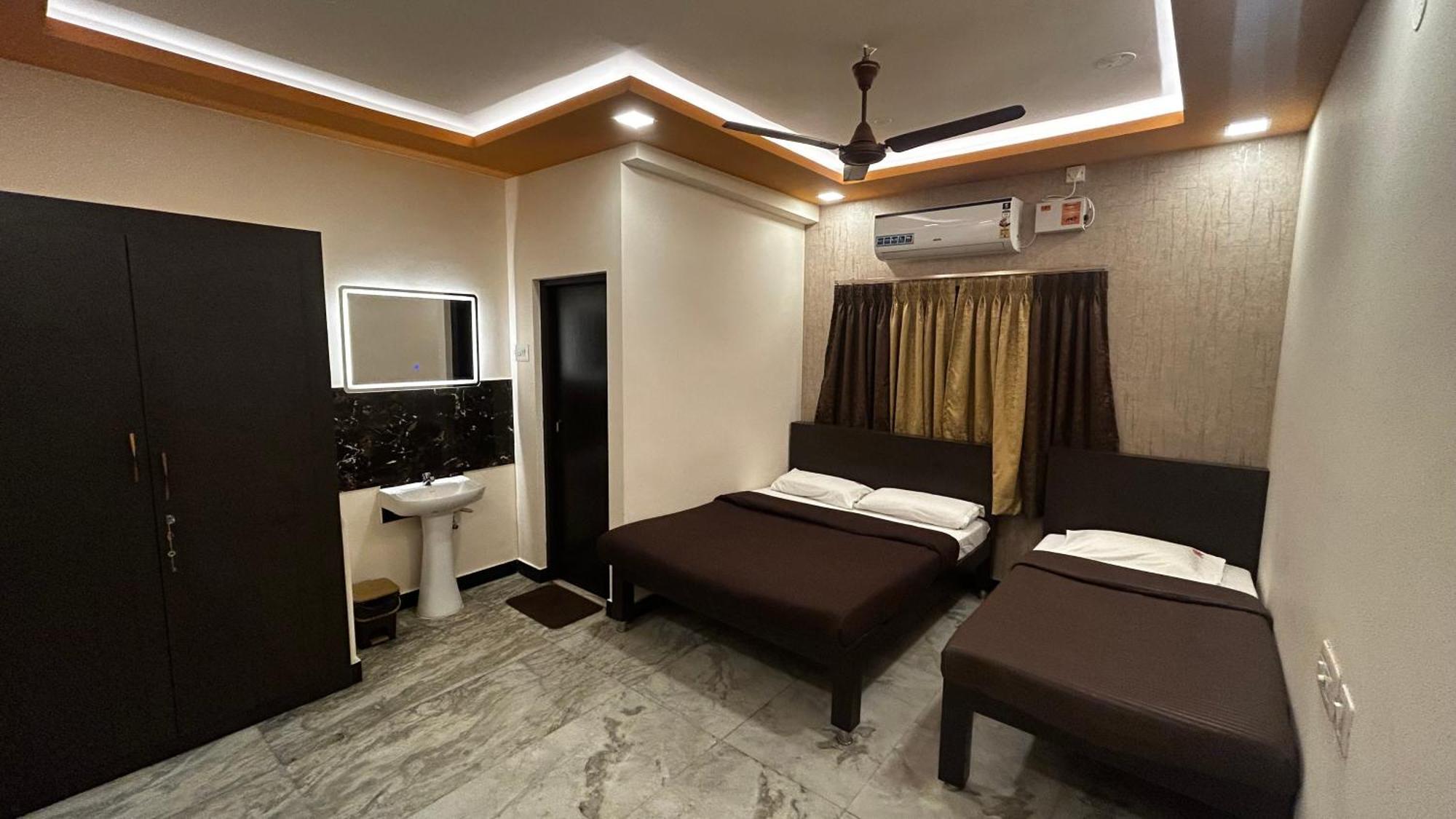 Rmc Travellers Inn Chennai Exteriör bild